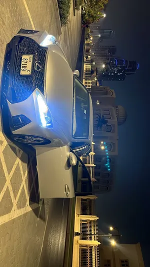 Lexus is 250 2013