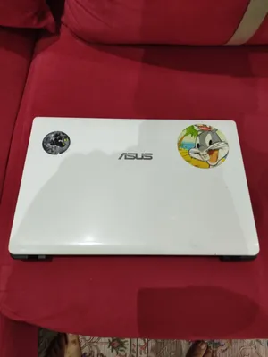 ASUS U31J Laptop Intel Core i5-460M 2.53GHz