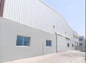كراج 2000م للايجار بركه العوامر 35000ر.ق