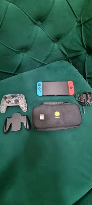 Nintendo switch Used free game and free controller