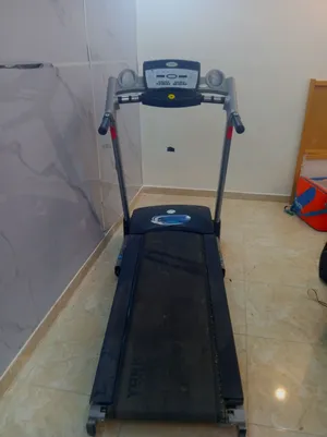 جهاز مشي رياضه وبحاله شبه ممتازه وبارخص سعر