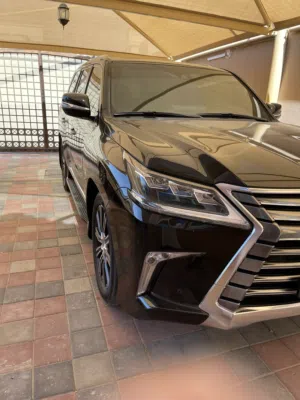 Lexus Lx Gcc low km 39000 well maintained