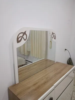 غرفة نوم دار نوم خشب متين ابواب وليس سحاب عملي ممتاز