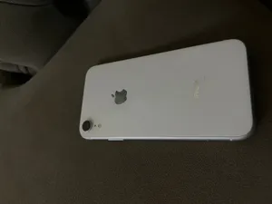 هاتف ايفون xr بحالة الوكالة