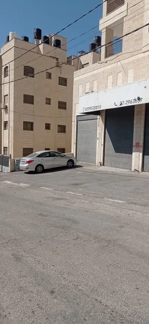 محل تجاري للبيع بأجمل المواقع في ام الشرايط