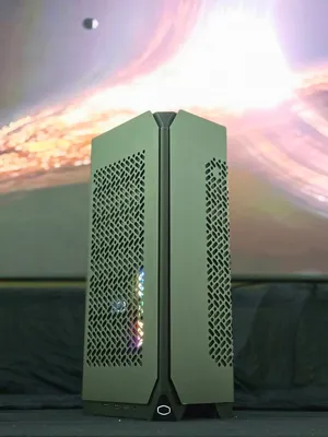 Gaming PC i7 14700K/32gb rams DDR5/RTX 4070ti Super(16gb)/1tb NVME