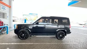 Used Land Rover LR4 in Muscat