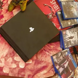 بلاستيشن برو مع 3اشريط