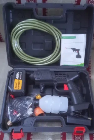 جهاز غسيل السيارات ، و يستعمل لغسيل ورش الأشجار ، السعر :  70 درهم
