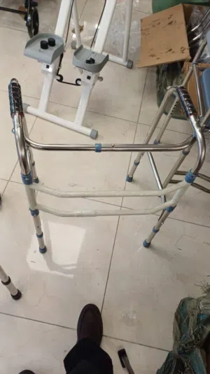 ووكر طبي مساعد بالمشي عالي الجودة
