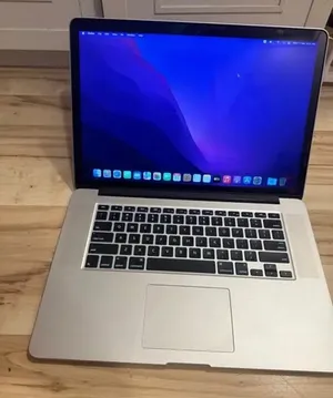 MacBook Pro 2015  i7 16 gb ram