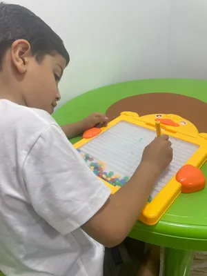 إعلان بيع أثاث وتجهيزات مركز ثقافي متكامل في الياسمين