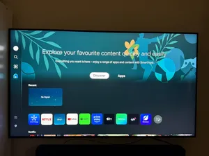 SAMSUNG 50 CRYSTAL UHD SMART TV