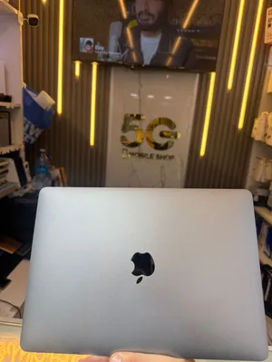 MacBook Air 2020 �