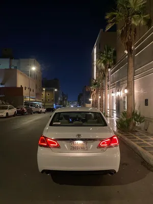 Used Toyota Avalon in Jeddah
