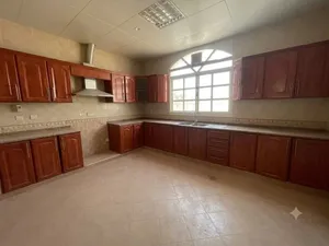 5000 m2 5 Bedrooms Villa for Rent in Al Ain Al Tawiya