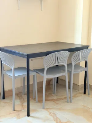 Dining set for sale one table with 3 chair