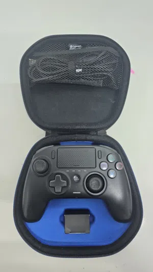 - يد Nacon Revolution Pro Controller 3 أصلية  PS4-PC