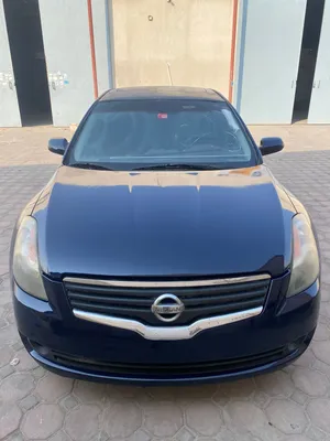 Nissan Altima full option