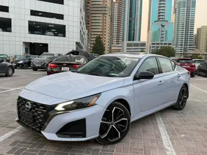 نيسان التيما SR 2025