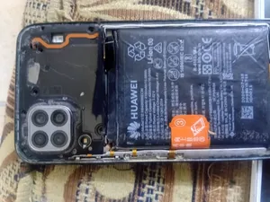 Huawei nova 7i 128 GB in Zarqa