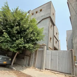 فيلا من عددت طوابق للايجار