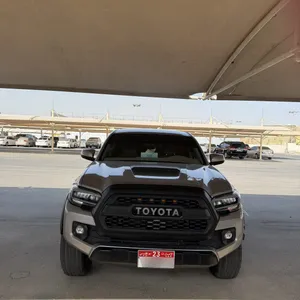 تاكوما موديل 2021 نظيف ومجهز اوف رود