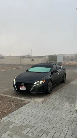 Used Nissan Altima in Al Ain