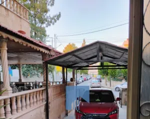 شقة أرضية مميزة للبيع في خلدا  قرب المعارف 165م مع حديقة وترسات 150م بسعر مغري