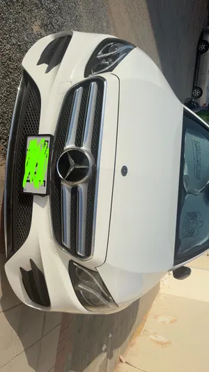 مرسيدس 2019 فئه E300 قابل للتفاوض بسعر المعقول الإعلان للجادين فقط !