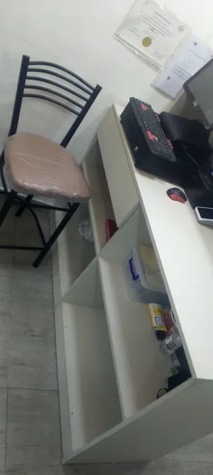 كاونتر مع كراسي عدد2 تفصيل
