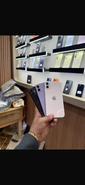 Apple iPhone 11 256 GB in Sana'a
