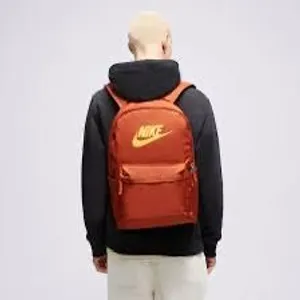 Nike Heritage orange