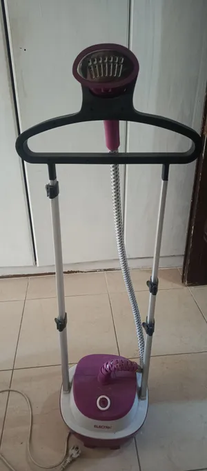 مكواة بخار أريكتون مستعملة للبيع