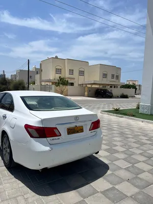 لكزس ES 350 موديل 2008 لون أبيض بمواصفات خليجية مع تأمين وشروط مناسبة