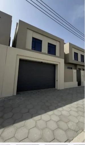 Villa For Sale in Hail South with private pool/فيلا للبيع في الحيل الجنوبية مع مسبح خاص