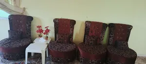 اثاث مستعمل للبيع  كلهم 100 من الآخر  طبعٱ الكراسي البنيات  نظاف ولا فيهم   اي شي وكاله عدد 4