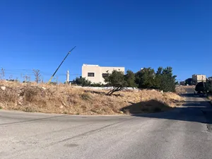 ارض-مميزة-اسكان-الاطباء-على-شارعين-من-المالك-مباشره