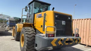 شيول XCMG ZL50GN موديل 2024 جديد علي الزيرو أول استخدام بحالة ممتازة وجاهز للعمل في أبوظبي مصفح - Fo