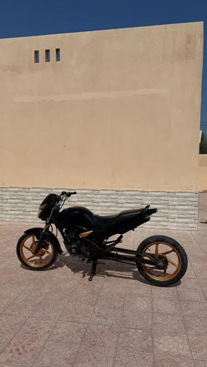 للبيع هوندا 150 سي سي - بتشيز