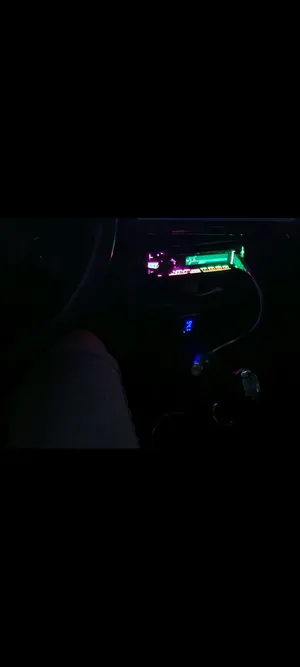 للبيع شغال مسجل سياره نوع jvc الاصلي وزوز واقفات