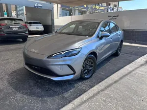 BYD SEAL 05 بي واي دي سيل 05