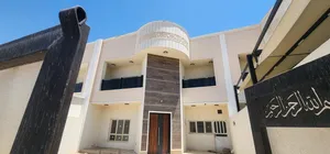 متوفر منزل طابقين في مجمع الجوهرة السكني