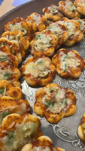 معجنات ونواشف (بيتزا-كرواسون-بوريك-شاورما)