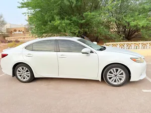 سياره لكزس Es 350 للبيع