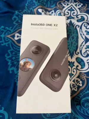 Insta 360 X2 with stand