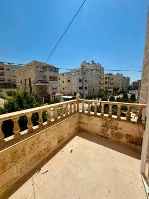 فيلا مستقلة ومميزة للبيع في ضاحية الأمير راشد