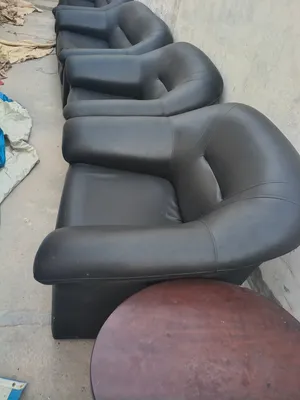 black rexine sofa good condition used like new 4 set  20BD