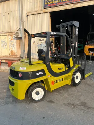 forklift Clark 5-ton