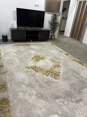 زوليه استعمال خفيف مع طاوله تلفاز